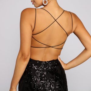 Lila Formal Open-Back Sequin Mermaid Dress - Image 15