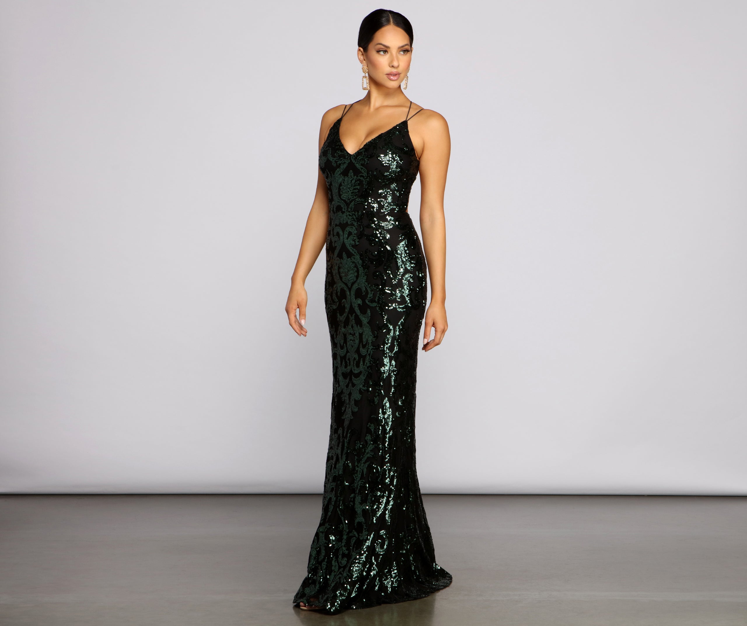 Lila Formal Open-Back Sequin Mermaid Dress - Image 9