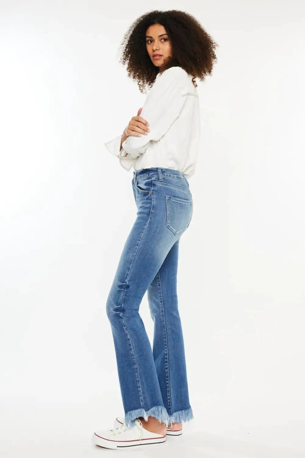 Kancan High Rise Frayed Hem Jeans - Image 4