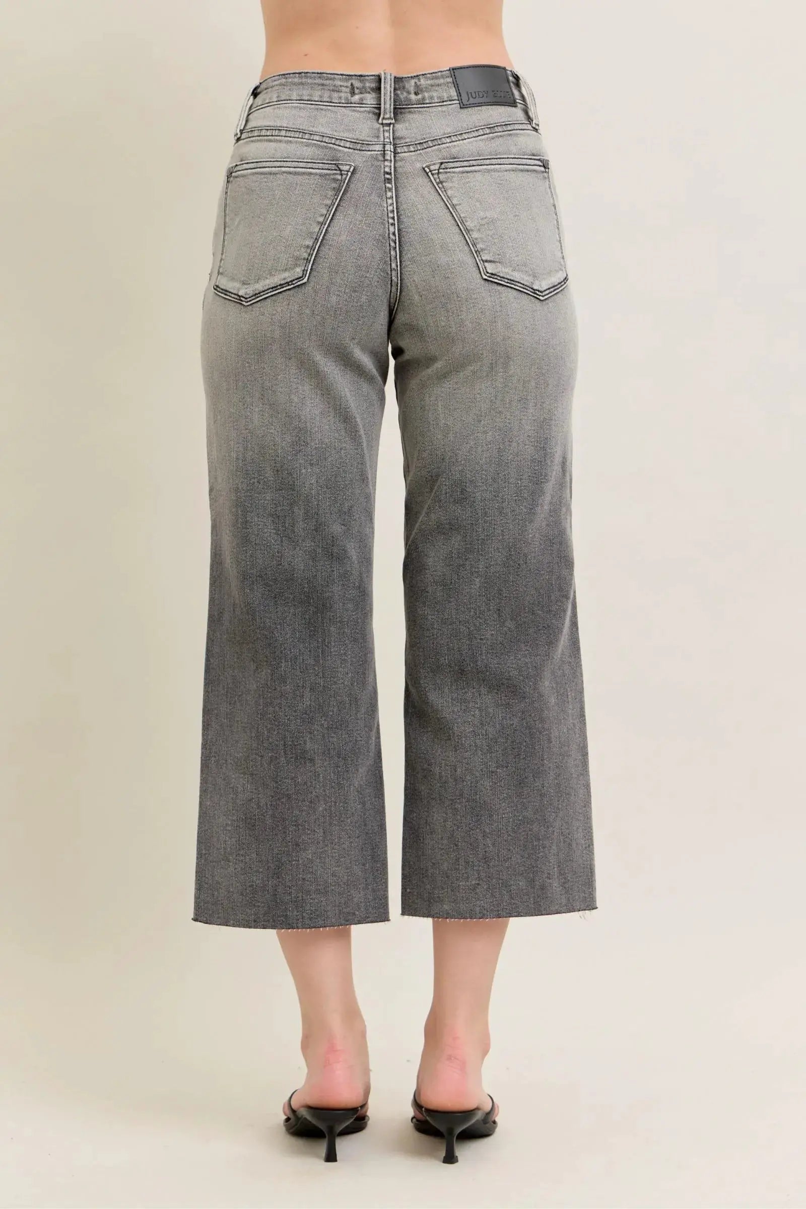 Judy Blue Full Size Wide Leg Capris Jeans Plus Size - Image 3