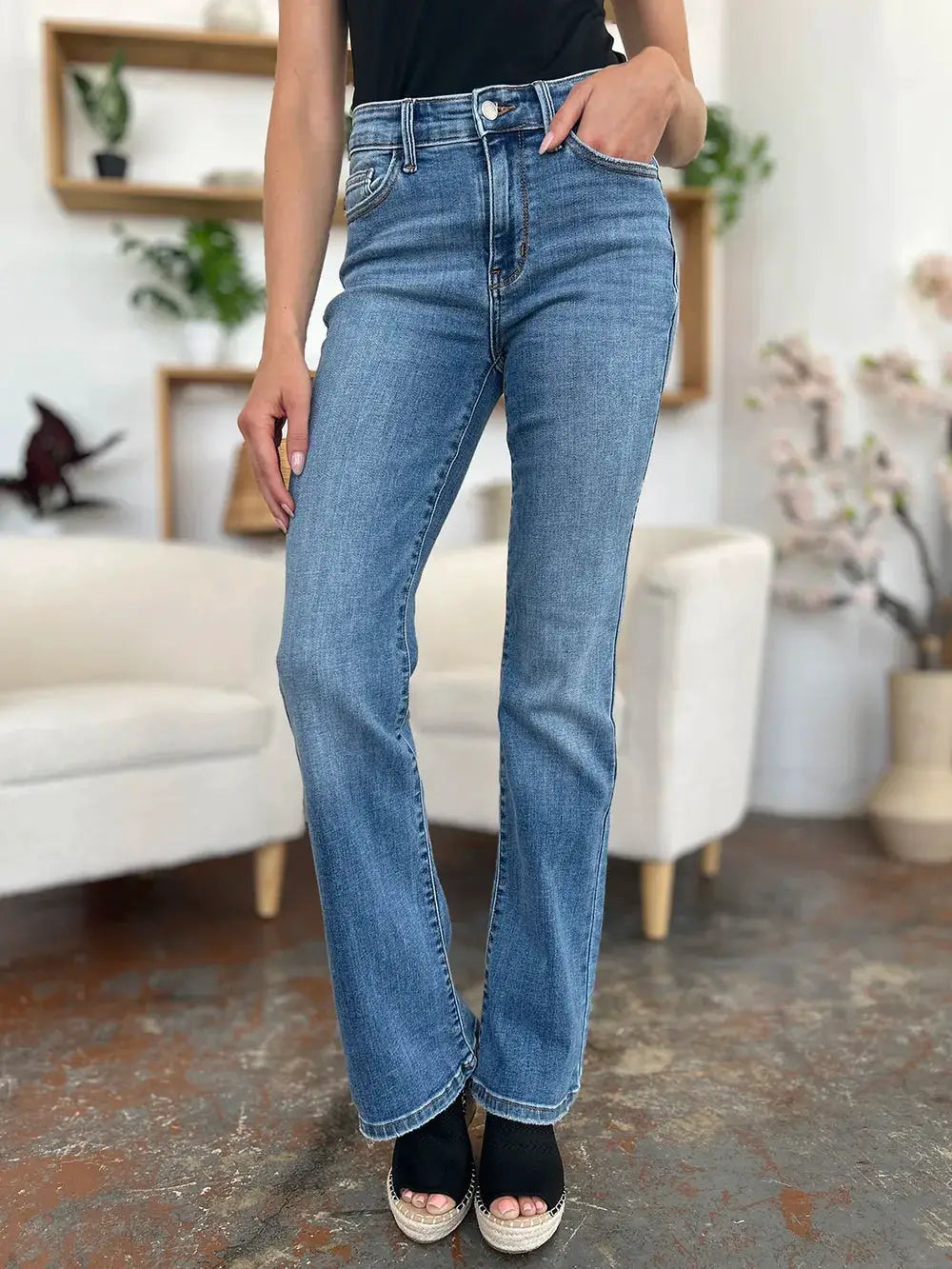 Judy Blue Full Size Mid-Rise Waist Straight Jeans - Image 3