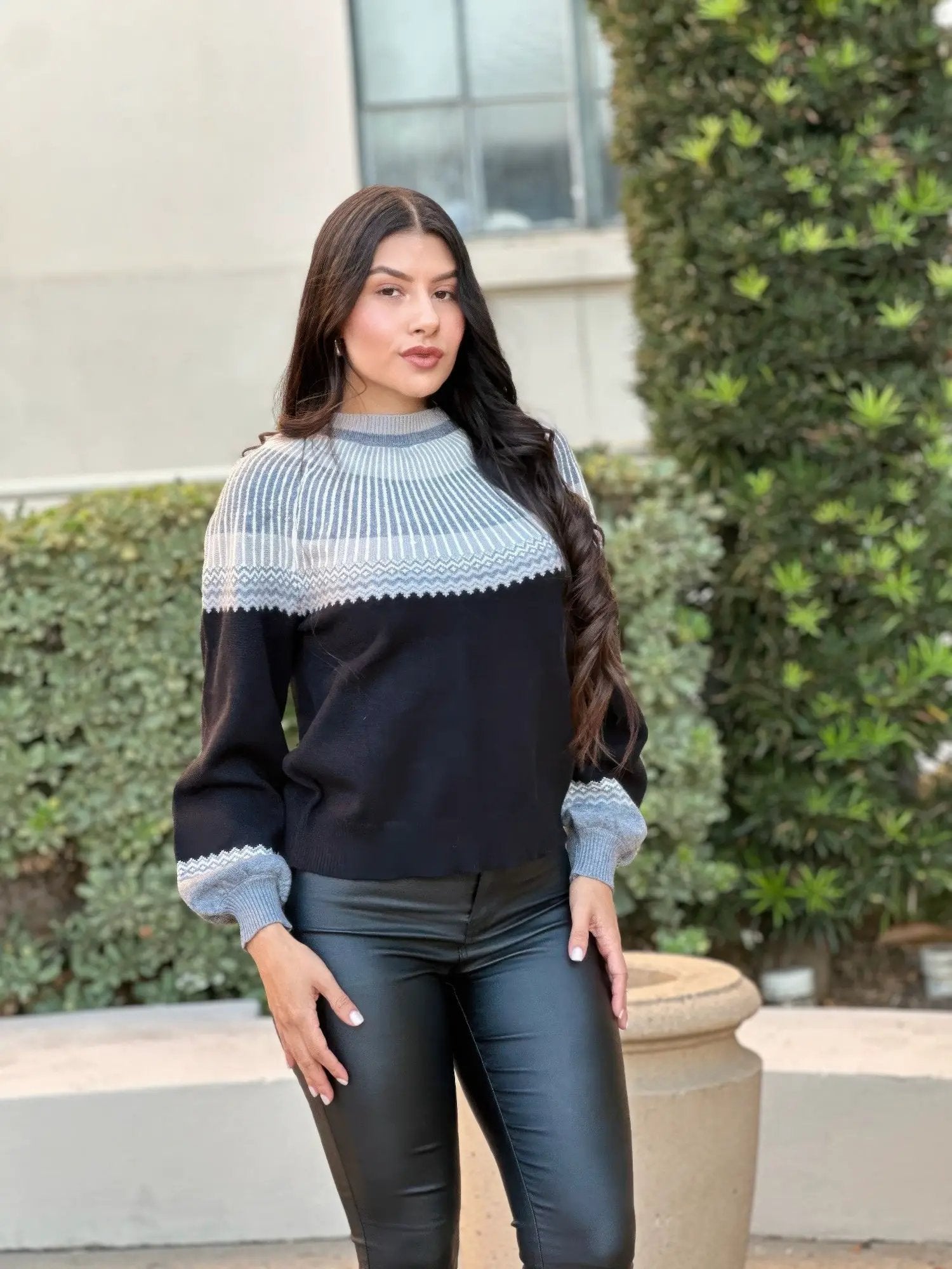 Neutral Color Block Knit Pull Out Sweater - Image 4
