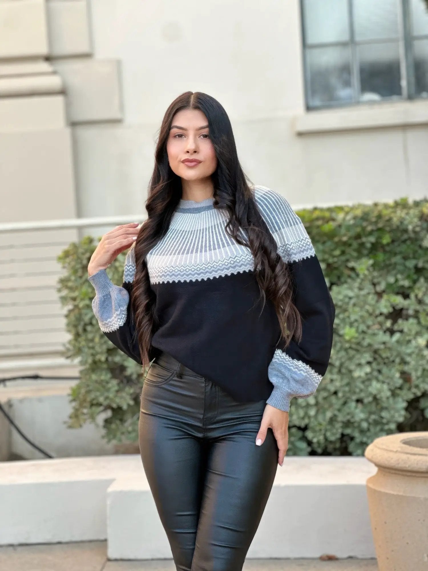 Neutral Color Block Knit Pull Out Sweater - Image 5