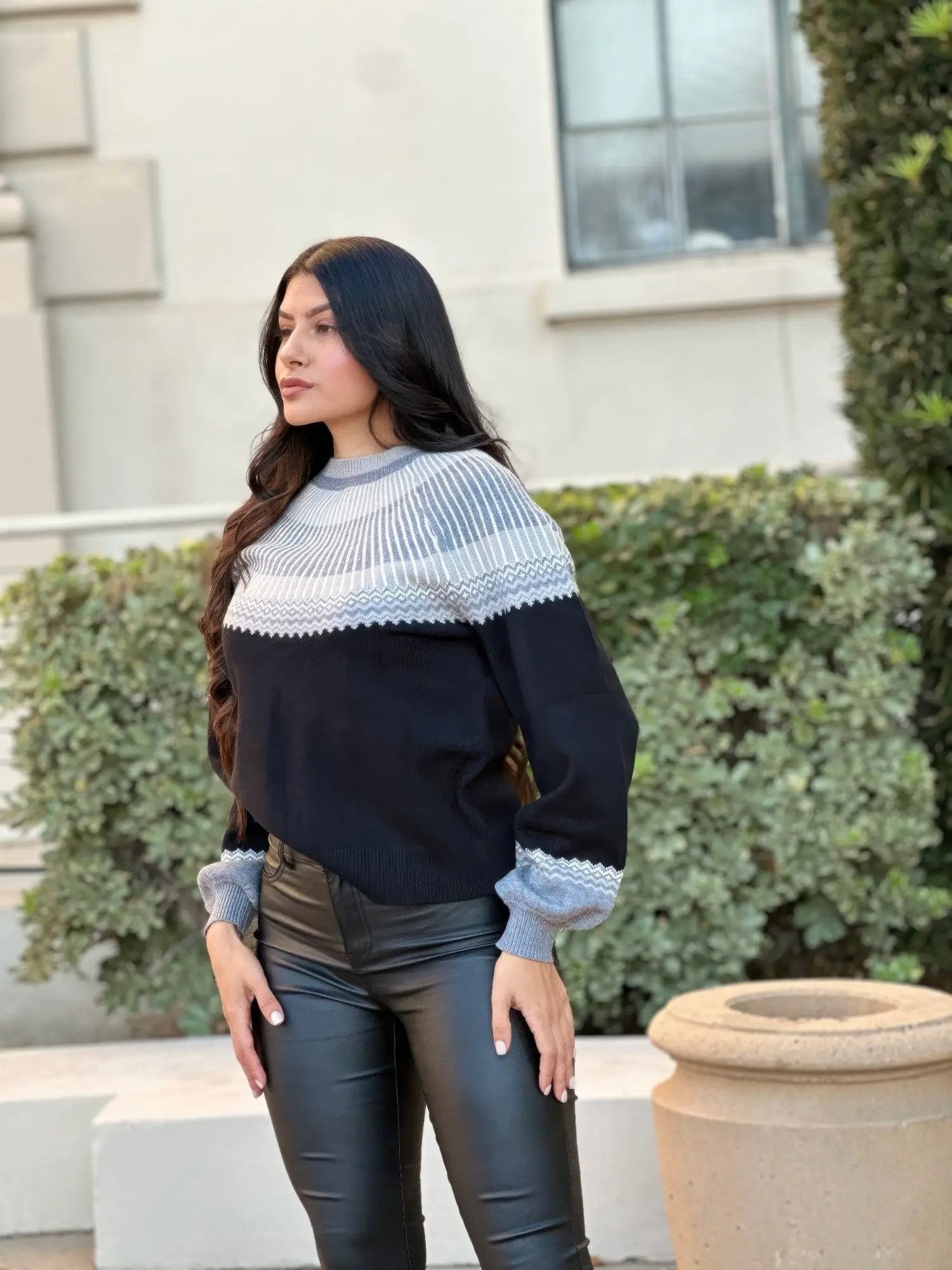 Neutral Color Block Knit Pull Out Sweater - Image 6