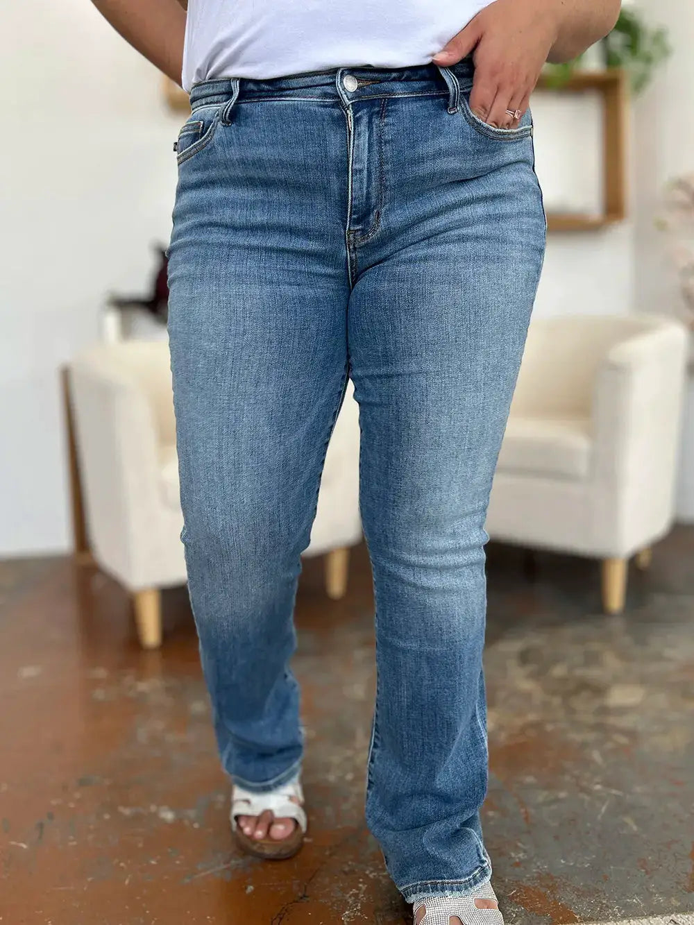 Judy Blue Full Size Mid-Rise Waist Straight Jeans - Image 8