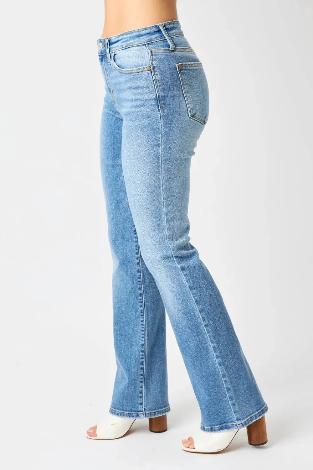 Judy Blue Full Size Mid-Rise Waist Straight Jeans - Image 17