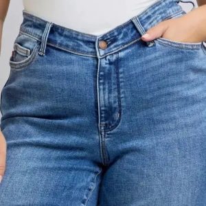 Judy Blue Full Size High Waist V-Front Vintage Wash Straight Jeans Plus Size - Image 14