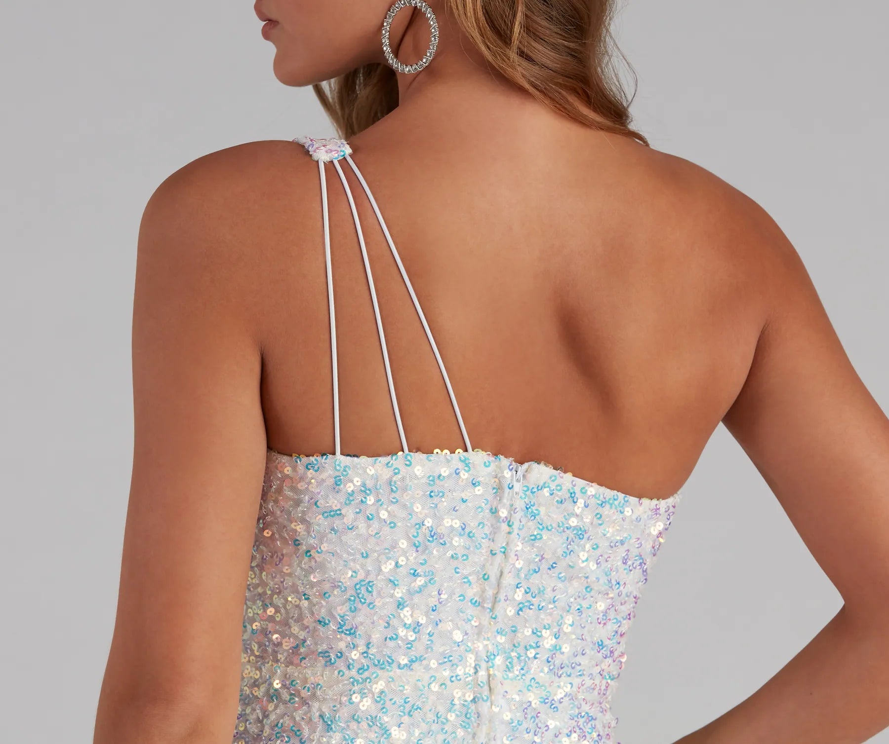 Lyla Formal One-Shoulder Sequin Dress - Image 5