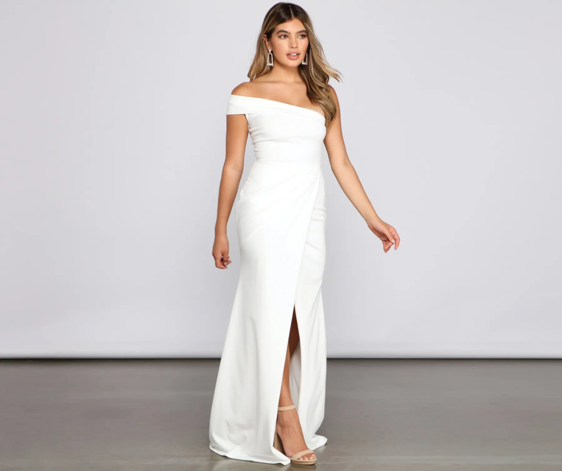 Susana Asymmetric Off-Shoulder Mermaid Dress - Image 12