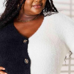 Woven Right Contrast Button-Front V-Neck Cardigan - Image 6
