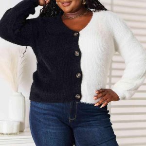 Woven Right Contrast Button-Front V-Neck Cardigan - Image 3