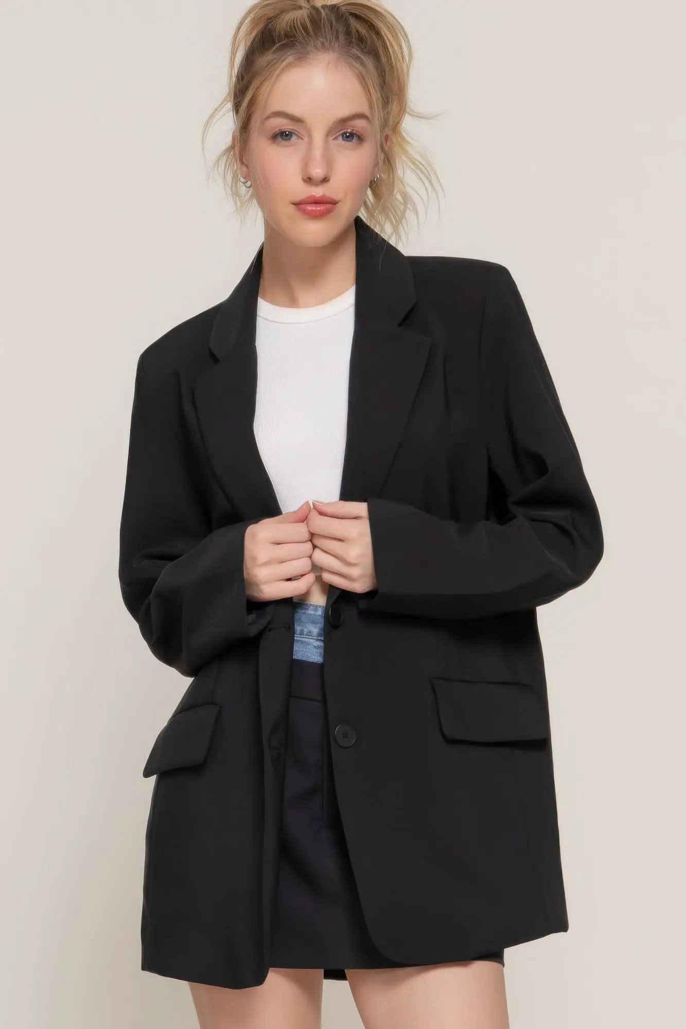Long slv front button closure blazer - Image 1