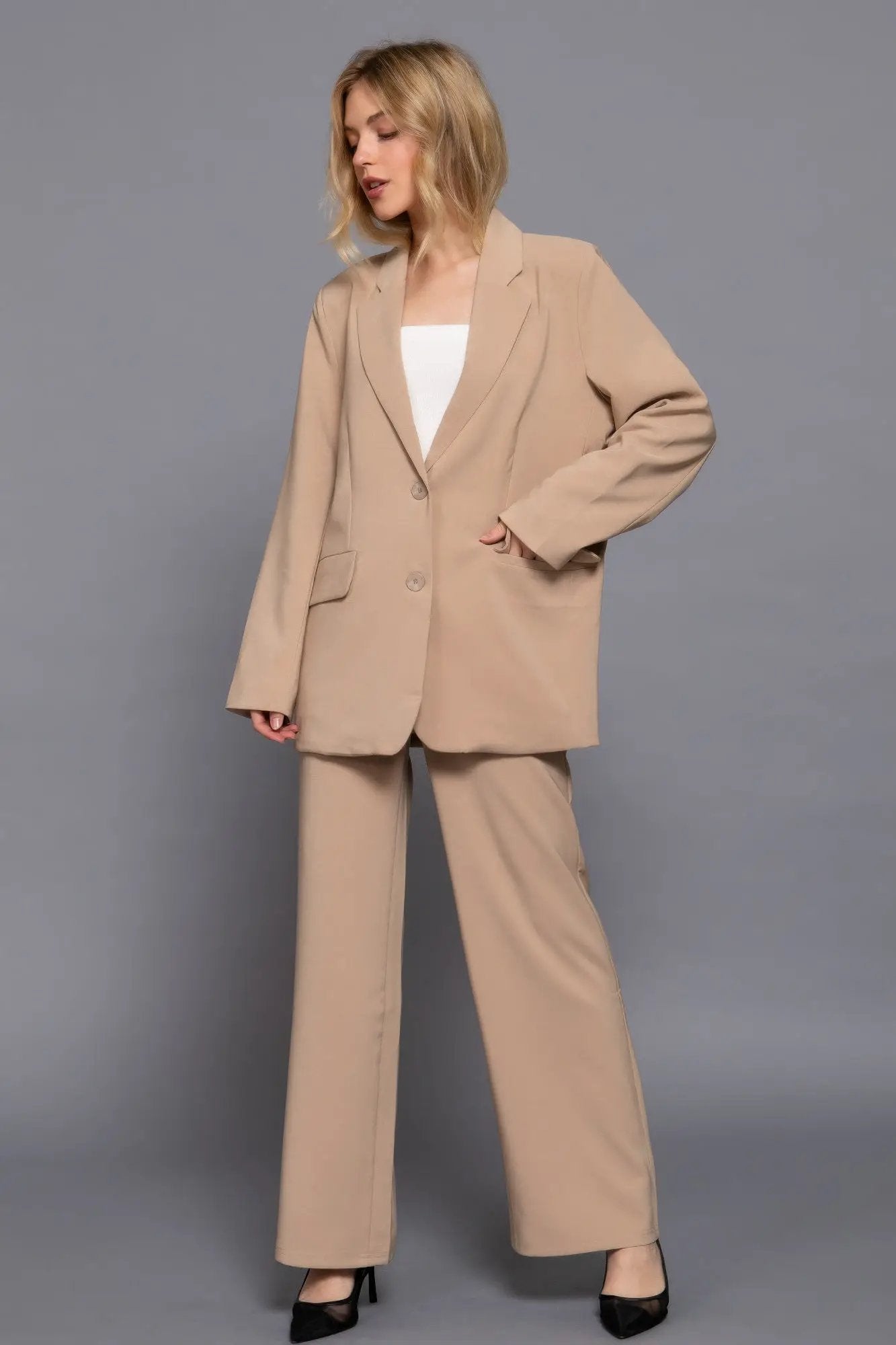 Long slv front button closure blazer - Image 2