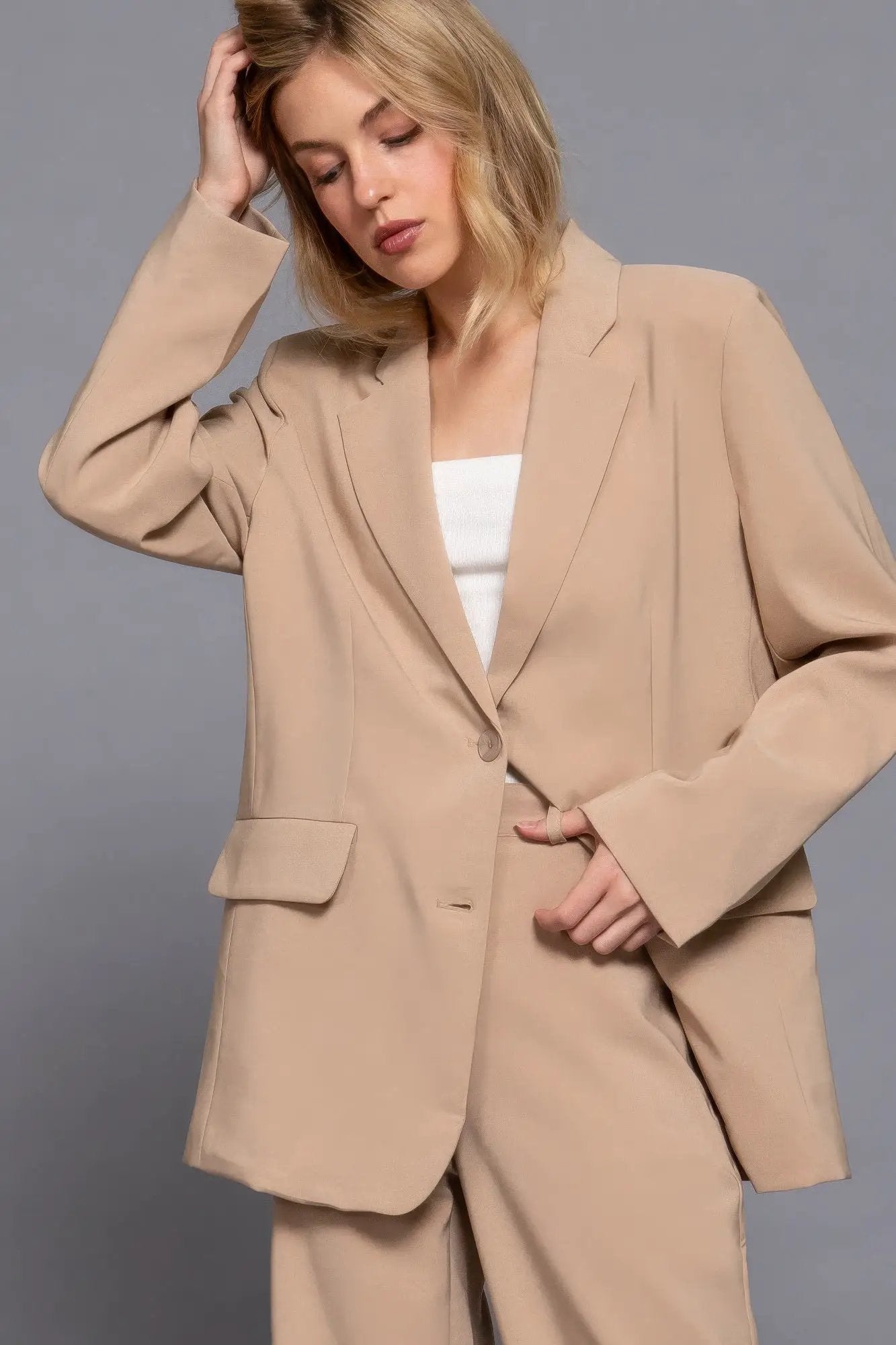 Long slv front button closure blazer - Image 4