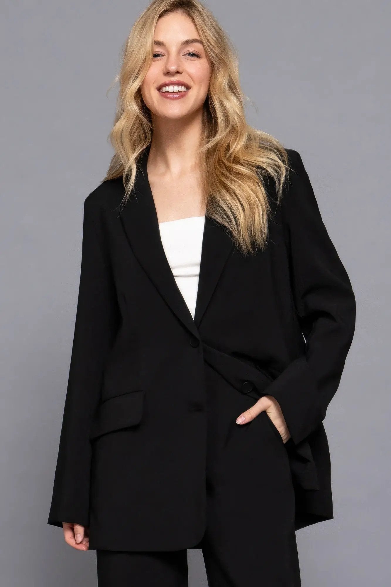 Long slv front button closure blazer - Image 4