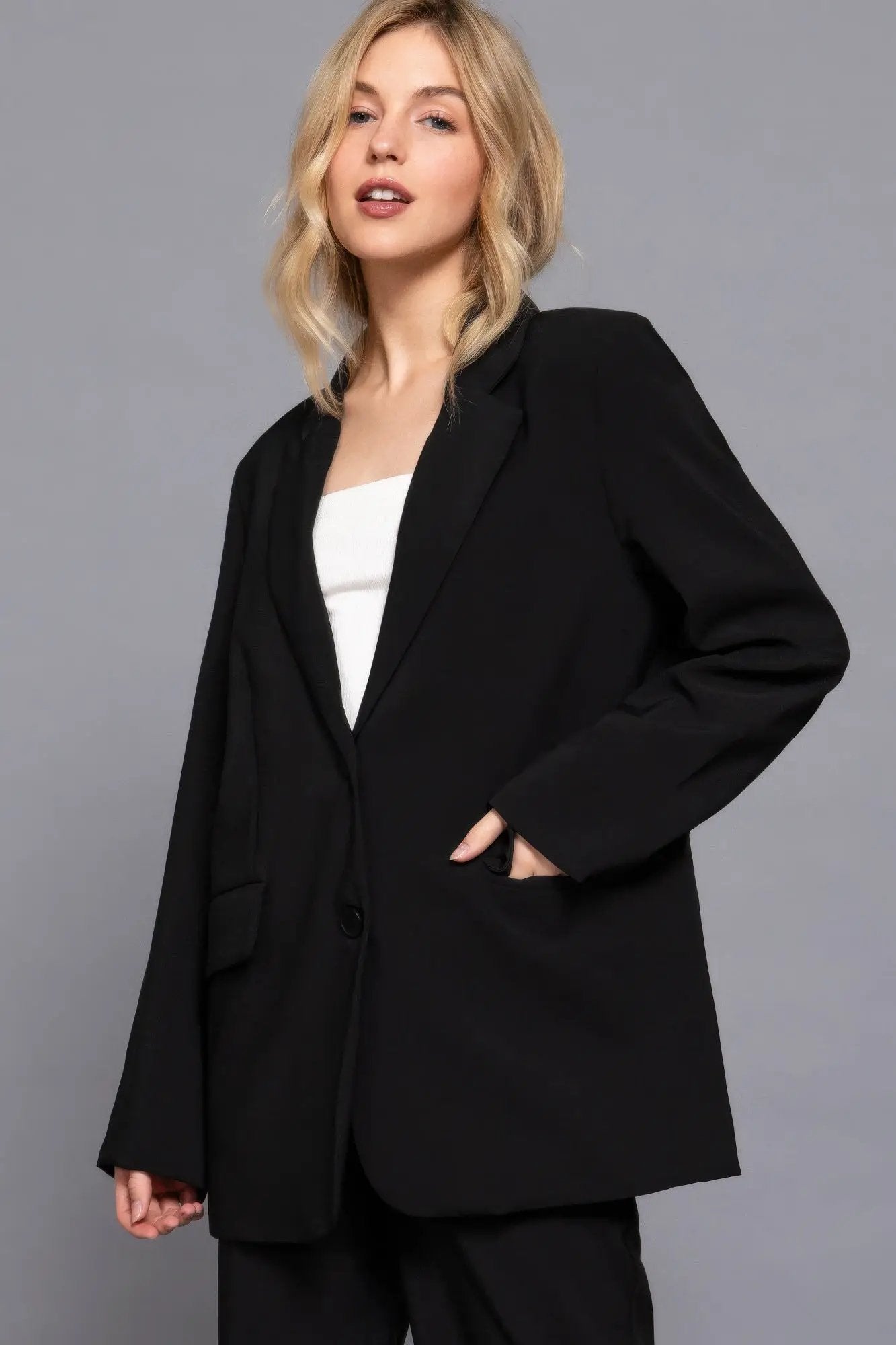 Long slv front button closure blazer - Image 5