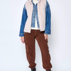 Solid Faux Fur Vest - Image 7