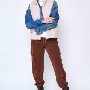 Solid Faux Fur Vest - Image 8