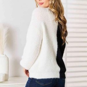 Woven Right Contrast Button-Front V-Neck Cardigan - Image 9