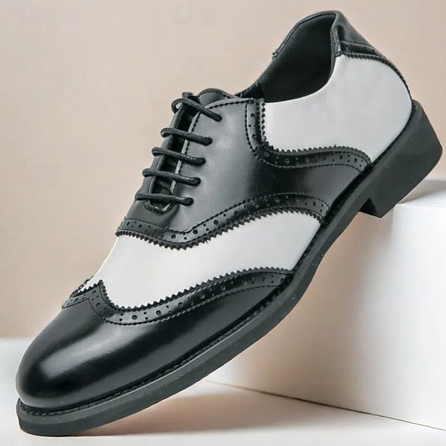 Wingtip Brogue in Two-Tone Oxford and White Men