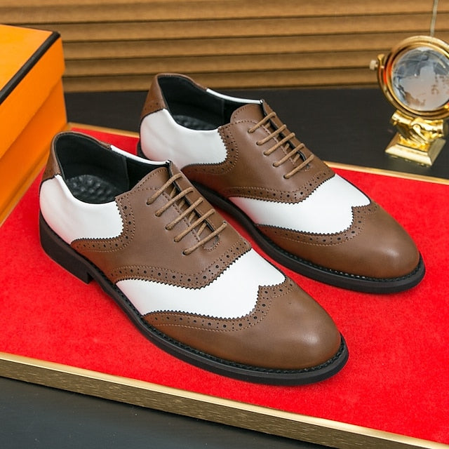 Wingtip Brogue in Two-Tone Oxford and White Men