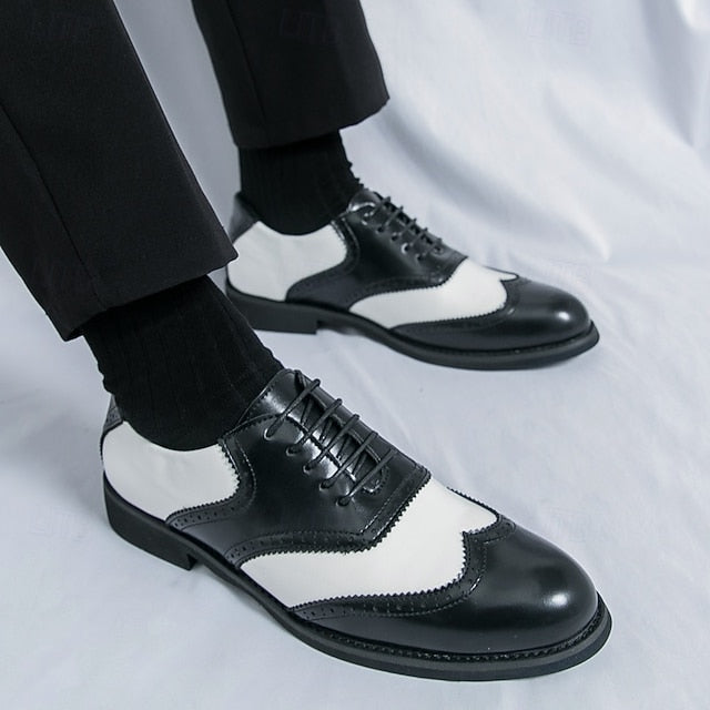 Wingtip Brogue in Two-Tone Oxford and White Men